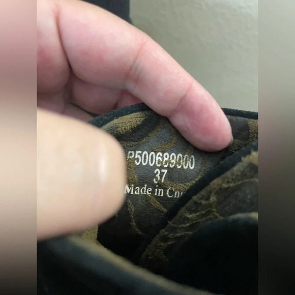 Fly London Size 37 Booties Suede Wrap Around Wedge Heel Short Black Boots US 6 - Picture 4 of 9